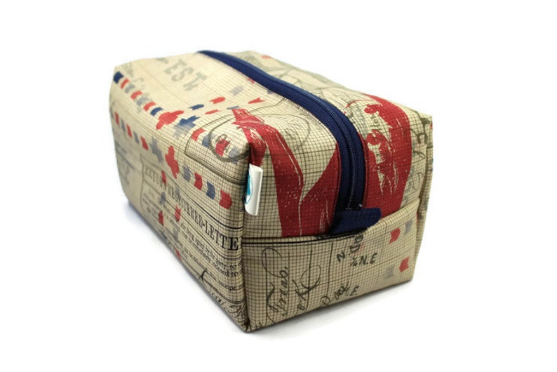 Wet Bag Dopp Kit -Travel Bag -Makeup Bag Wash Bag Boxy Bag -Toiletry Bag Eclectic Elements Accessory Bag