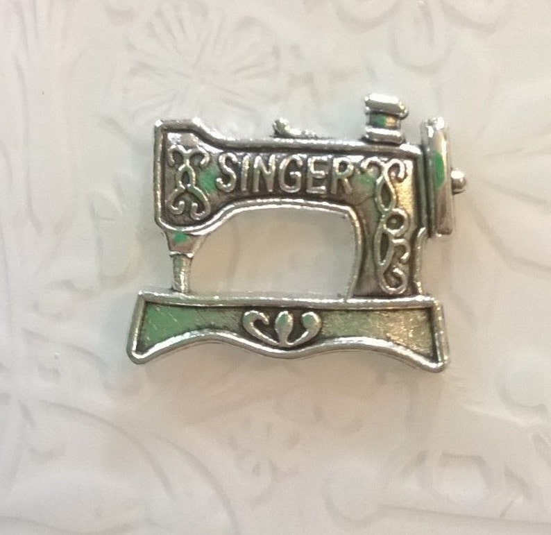 Singer Sewing Machine Badge Pinsquilting Badgeknitting Etsy