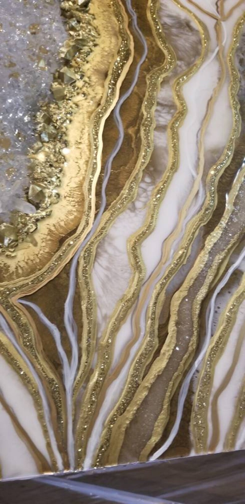 Large Geode painting white and gold geode wall painting | Etsy