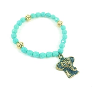 Lucky Elephant Bracelet, Stretch Bracelet with Charm Bracelet for Best Friend, Elephant Lover Gift, Elephant Gifts for Women, Animal Jewelry