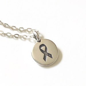Bewustzijnsketting, lintketting, kankerketting, bewustzijnslint sieraden, kankersieraden, herdenkingssieraden, geschenken borstkanker