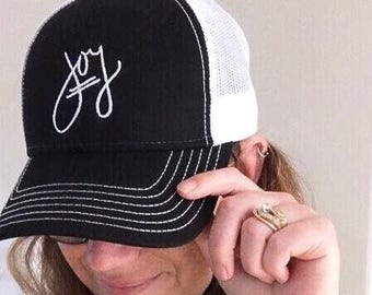 Mom Embroidered Trucker Hat, Adjustable Snapback, Mother's Day Gift
