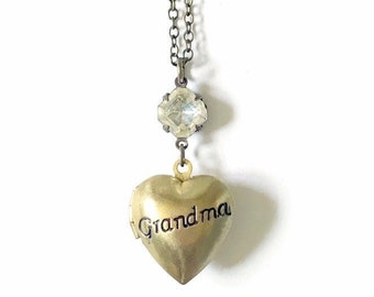 Vintage Heart Locket Necklace, Grandma Necklace Gift, Grandmother Necklace, Mothers Day Gift for Grandma, Wedding Day Gift for Grandma