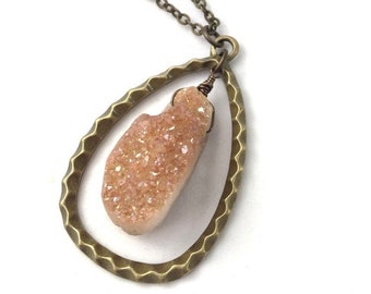 Druzy Crystal Necklace, Druzy Stone Necklace, Crystal Druzy Necklaces for Women, Boho Jewelry, Gemstone Jewelry, Natural Stone Jewelry