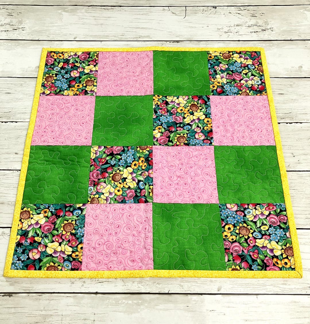 Quilted Spring Table Topper, Floral Table Mat, Square Table Topper ...