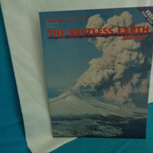 1999 The Restless Earth Mini-Unit Newbridge Smart Science Grades 2-5 - unused