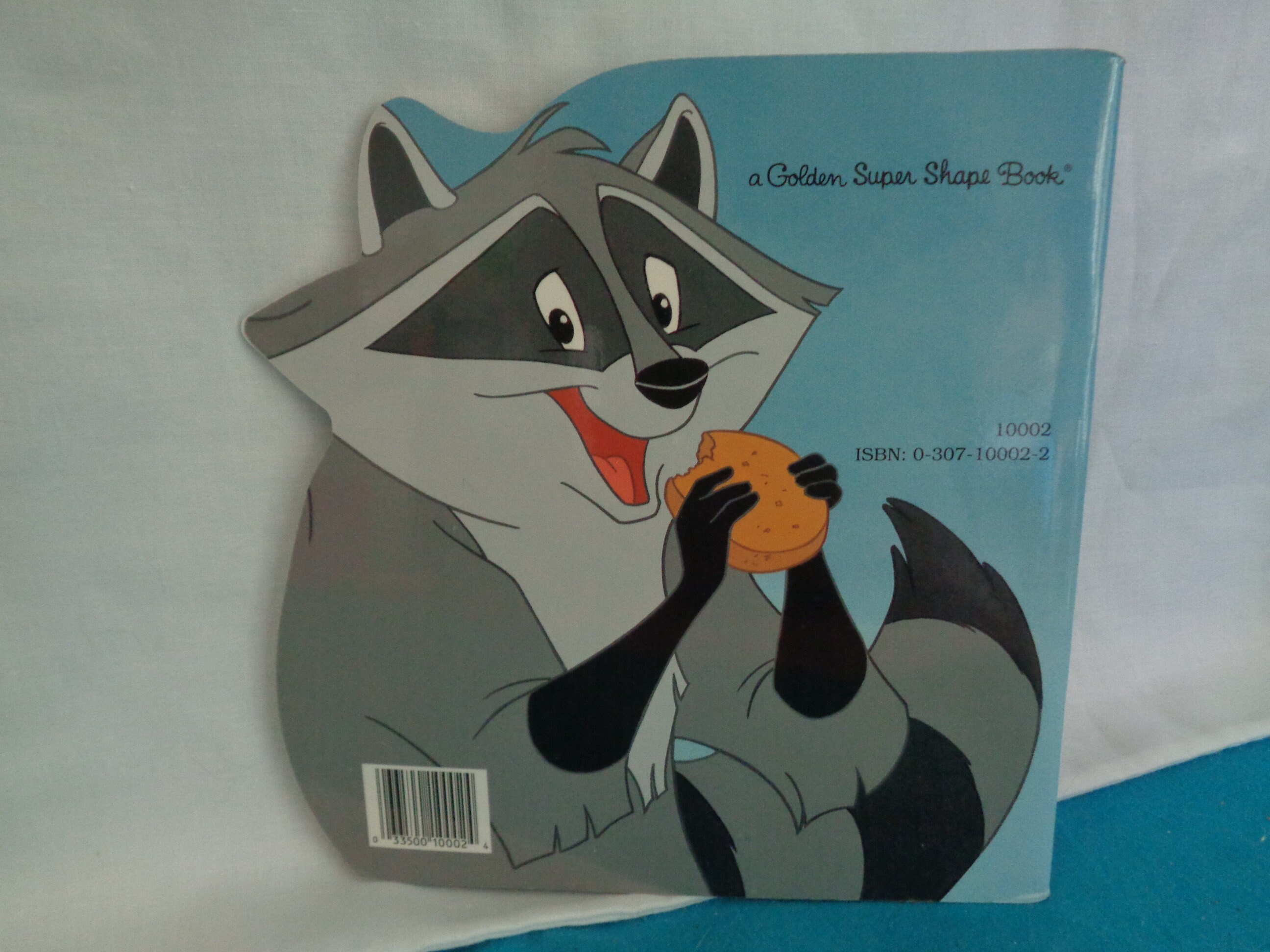 1996 Disney's Pocahontas the Raccoon's Tale A Golden Etsy(07)