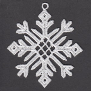 FSL Snowflakes Free Standing Lace Ornament Machine Embroidery Designs ...