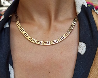 A Beautiful Stylized Greek Key Pattern 