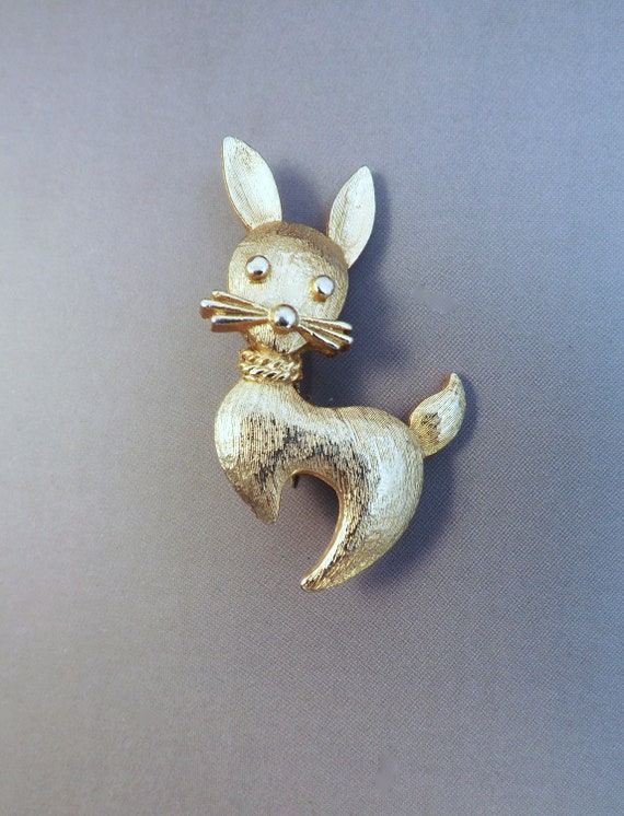 Super Cute Doggy or Kitten Pin- Vintage Signed Mam
