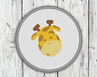 Giraffe Counted Cross Stitch Pattern, DIY - Instant Download