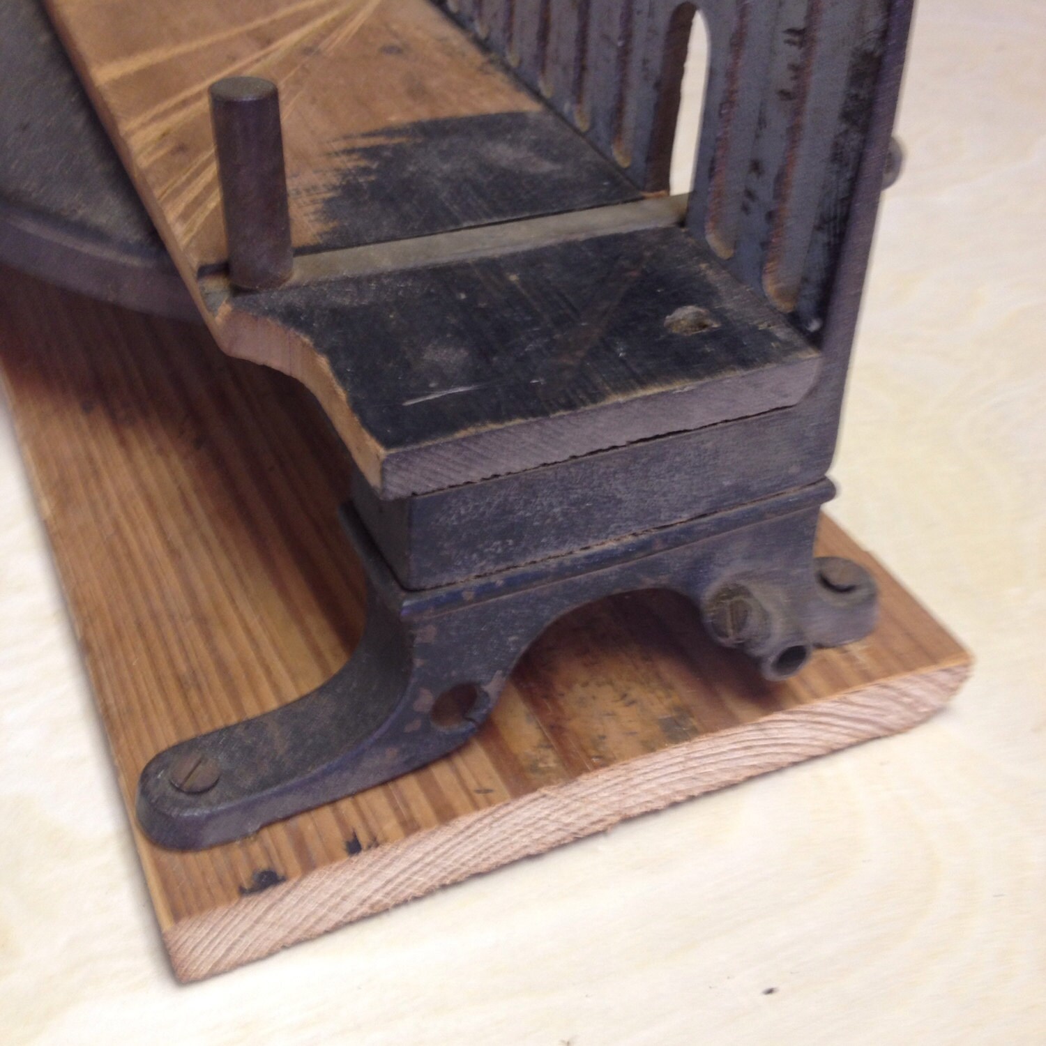 Vintage Stanley 2246 Cast Iron Miter Box Etsy