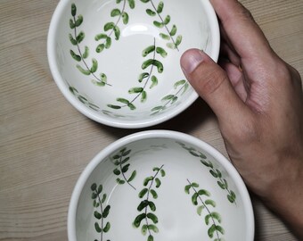 Ceramic bowl 12 cm diam. Green sprig