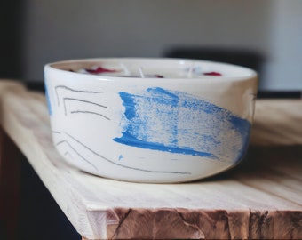 Handmade candle - Ceramic vase 14 cm Blue and black line