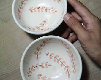 Ceramic bowl 12 cm diam. Red sprig