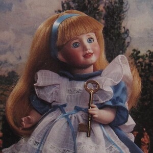 Cartolina vintage di una bambola, Alice nel Paese delle Meraviglie, della Lawton Doll Company, cartoline vintage, vecchie cartoline bambole