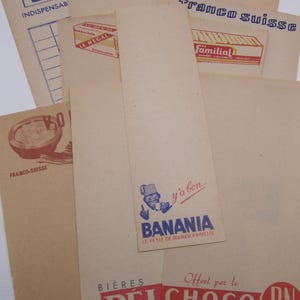 Fogli di promemoria francesi, pagine di vecchi blocchi per appunti, carta da lettere vintage con pubblicità, carta effimera, diario di scarto, collage