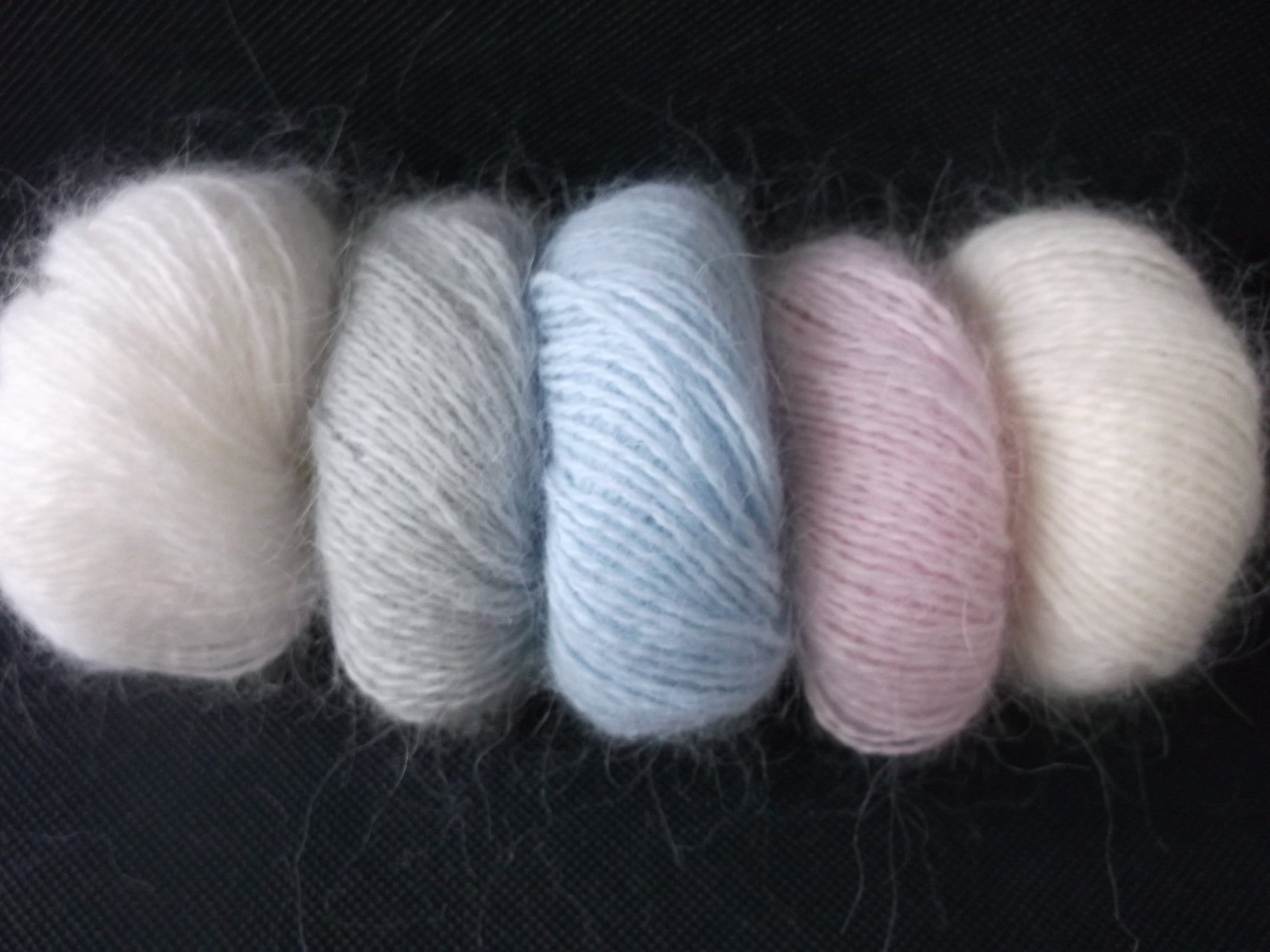 Angora White, Fluff Yarn, Hand Knitting, Rabbit Angora, 300 Meters 100g  Balls 