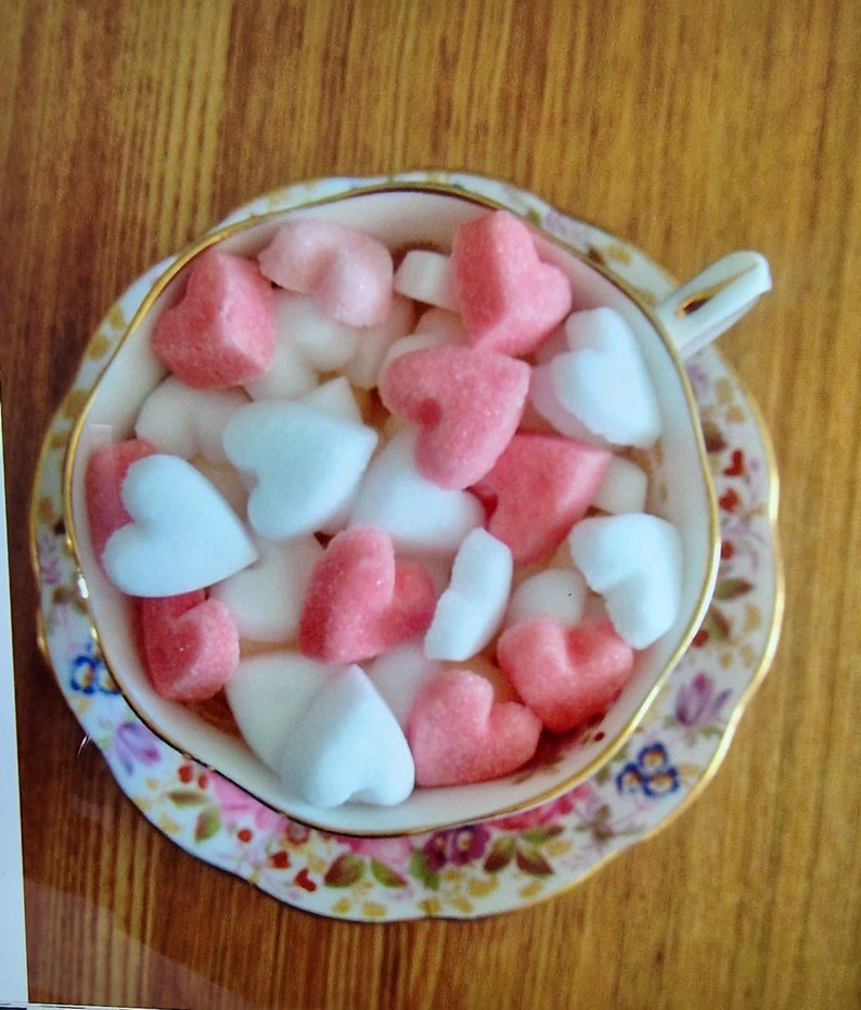 100 White Heart Shaped Sugar Cubes For All Occasions image 2