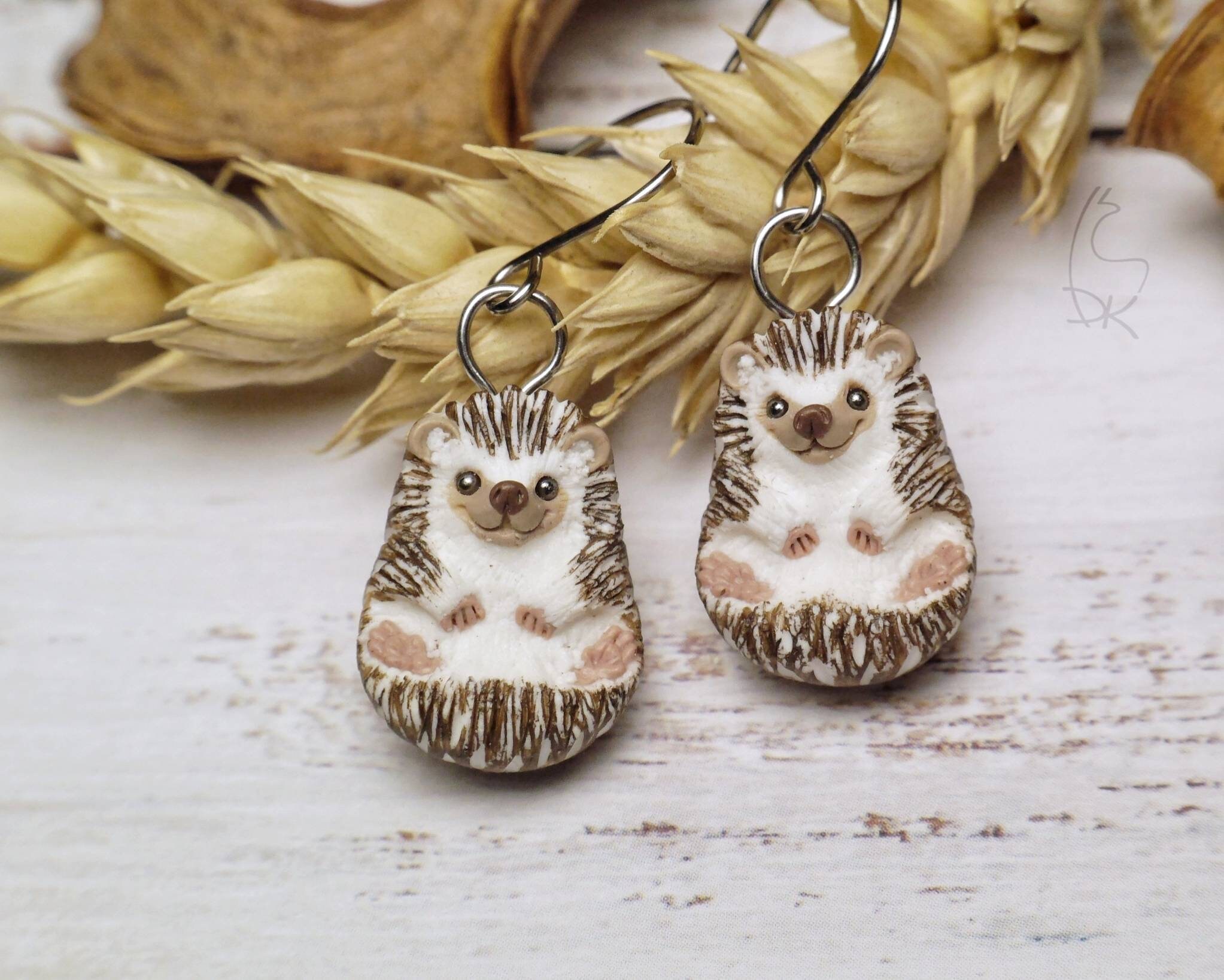 Серебряные серьги ежики. Серьги ежи серебро. Серьги ежики серебро. Серьги ежи. Серьги ежи серебро.