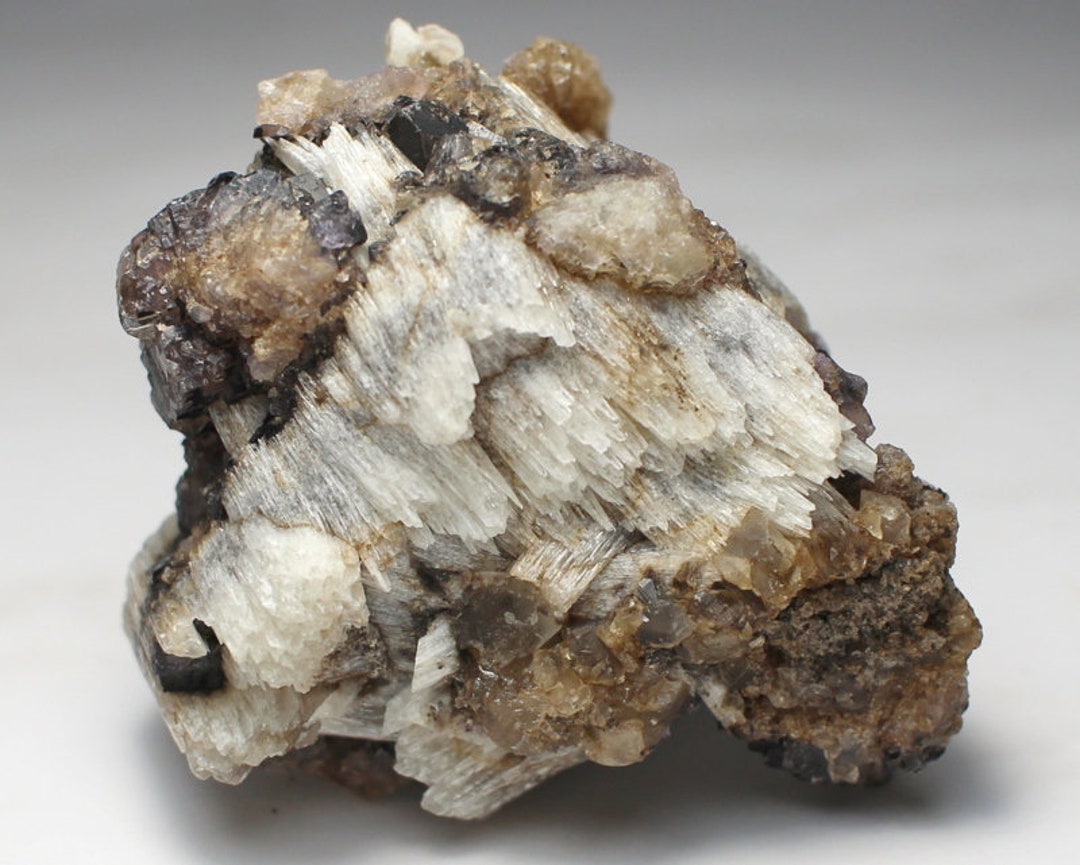 Illinois Wheatsheaf Calcite Crystals With Fluorite A Distinctive