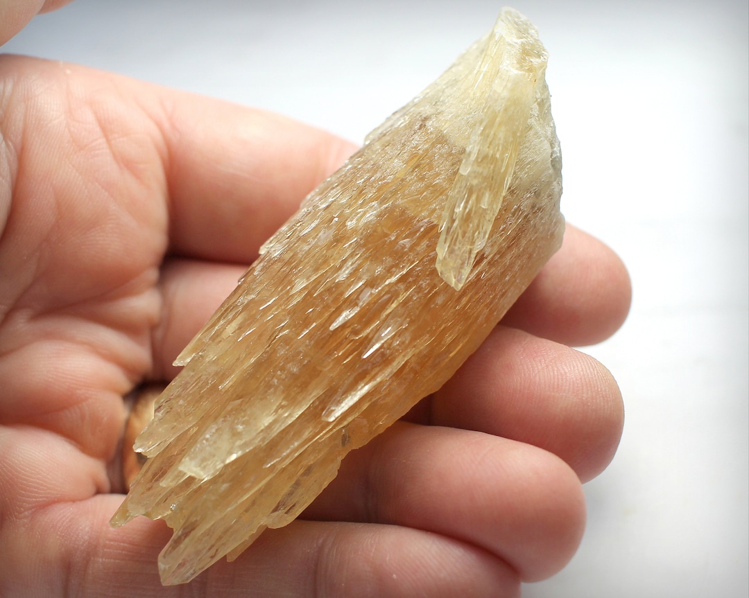 Wheat Sheaf Calcite Matrixfree Clear Spired Crystals of Lovely 'wheat