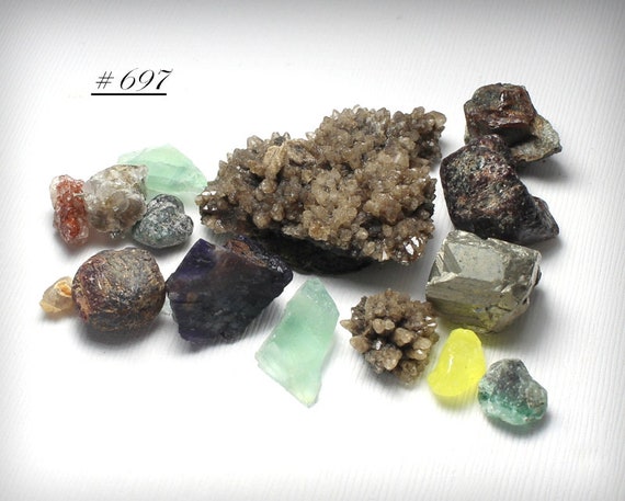 Crystals - Assortment of Mineral Crystals - Color… - image 1