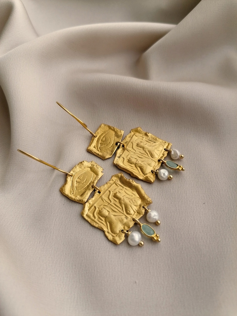 Dangle earrings engraved bu hand and bathed in 24k gold or silver. Made by hand in Paris, France image 2