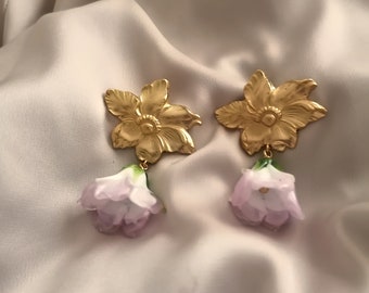 Glass pink bellflower statement earrings made by hand, bathed in 24k gold or silver, made in Paris, France