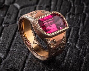 Mokume Gane Statement Ring in Red Gold, Yellow Gold and Oxidized Silver