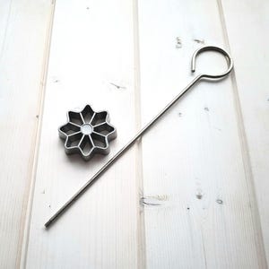 Stampo in metallo per biscotti a forma di fiocco di neve, utensili da cucina vintage anni '70