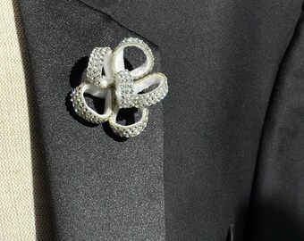 Starlight Sparkle Couture Crystal Flower Lapel Pin - Luxury Fashion Accessory - Silver and Ivory