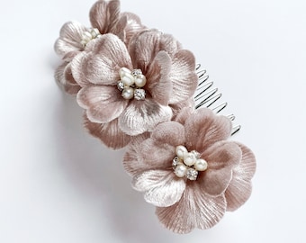 Blush Pink Silk Velvet Isla Triple Flower Bridal Hair Comb - Pearl and Crystal