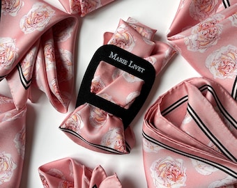 Groomsmen Double Sided Luxury Pink Silk Pocket Square Wedding Set - Roses Gift For Men Handkerchief Hand-Rolled with Holder