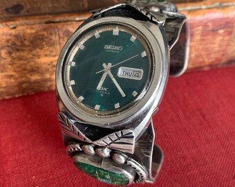 Unbelievable Green Malekite and Silver Bracelet with Marvelous Green Seiko Watch