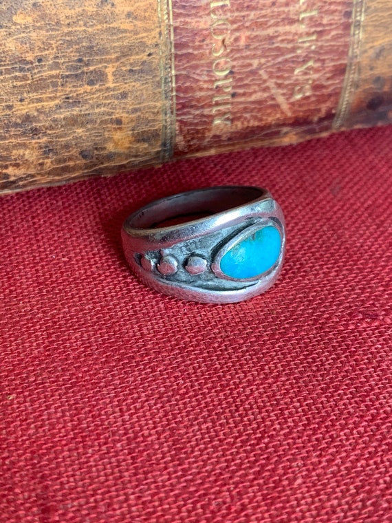 Beautiful Vintage Turquoise and Silver Ring - Siz… - image 1