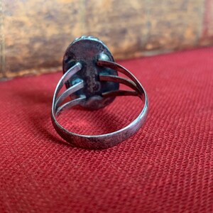 Stunning Vintage Turquoise and Silver Ring image 4