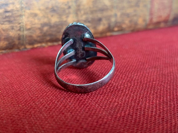 Stunning Vintage Turquoise and Silver Ring - image 4