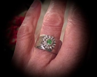spoon ring with green Swarovski crystal