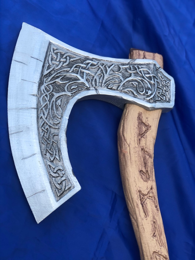 3D printed cosplay Celtic Viking axe Lifesize!!!