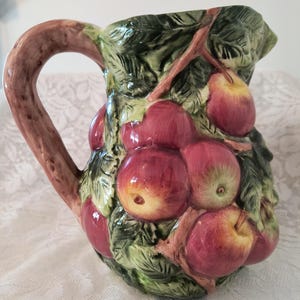 Vintage World Bazaar Inc. Raised Apples Pitcher-Ceramic Apple Pitcher-Realistic Apples and Leaves-Ceramic Water, Juice, Beverage Pitcher