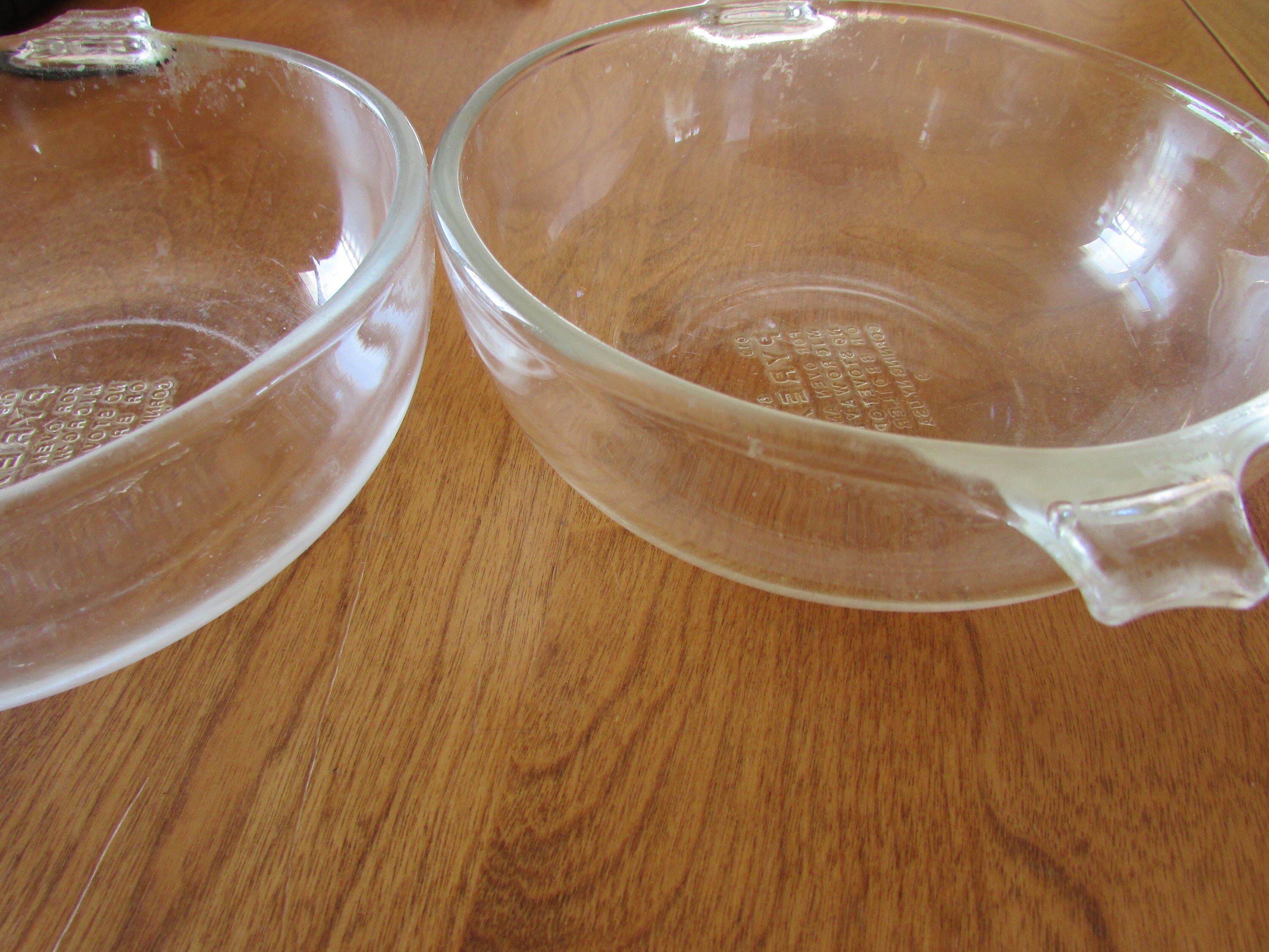 PYREX: CLEAR GLASS, CASSEROLE DISH / BOWL #019, 20oz w/LID 681-C-33,  VINTAGE