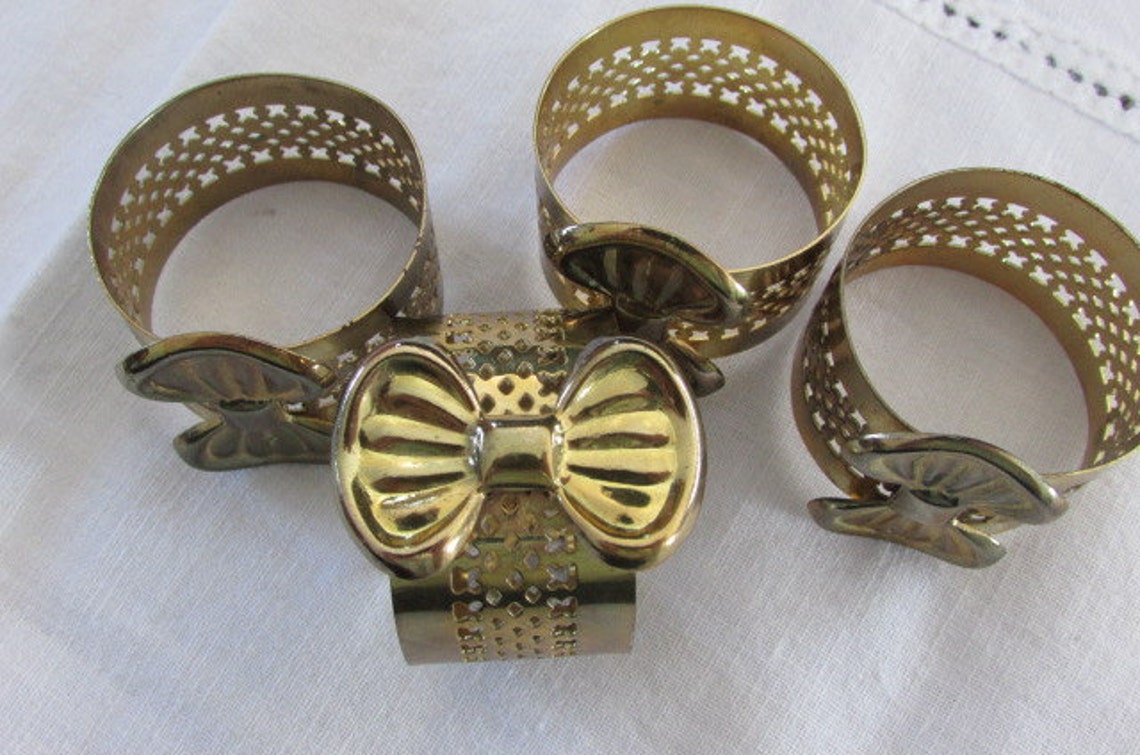 Vintage Brass Napkin Rings Set of 4 Pierced Brass Napkins Etsy Canada