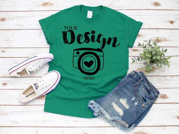 Gildan 500 Kelly Green Unisex PSD T-shirt Mockup Gildan Gildan 500 Kelly Green Unisex PSD T-shirt Mockup Gildan