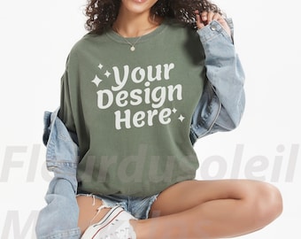 Comfort Colors C1717 mosgroen T-shirtmodel | Echt model oversized T-shirt CC1717 | Mockup uniseks blanco shirt voor POD