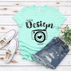 Mintgrön t-shirt mockup Bella Canvas 3001 Mintgrön T-shirt mockup, T-shirt mockup, Mockup, Flat lay, Bella Canvas mockup, mockup skjorta