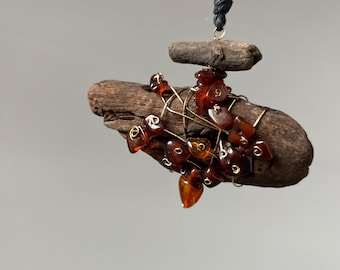 Amber and Driftwood Statement Necklace – Handmade Baltic Amber Pendant, Rustic Boho Jewelry, Unique Artisan Necklace, Nature Inspired Gift