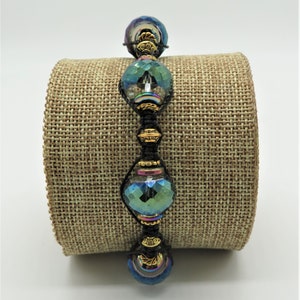 Multi Faceted Cut Crystal Glass Beaded Adjustable Bracelet