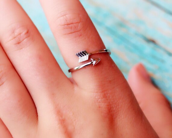 Petite 3-Band Adjustable Wrap Ring 925 Sterling Silver Sizes 5.5 and 7.5 Petite 3-Band Adjustable Wrap Ring 925 Sterling Silver Sizes 5.5 and 7.5