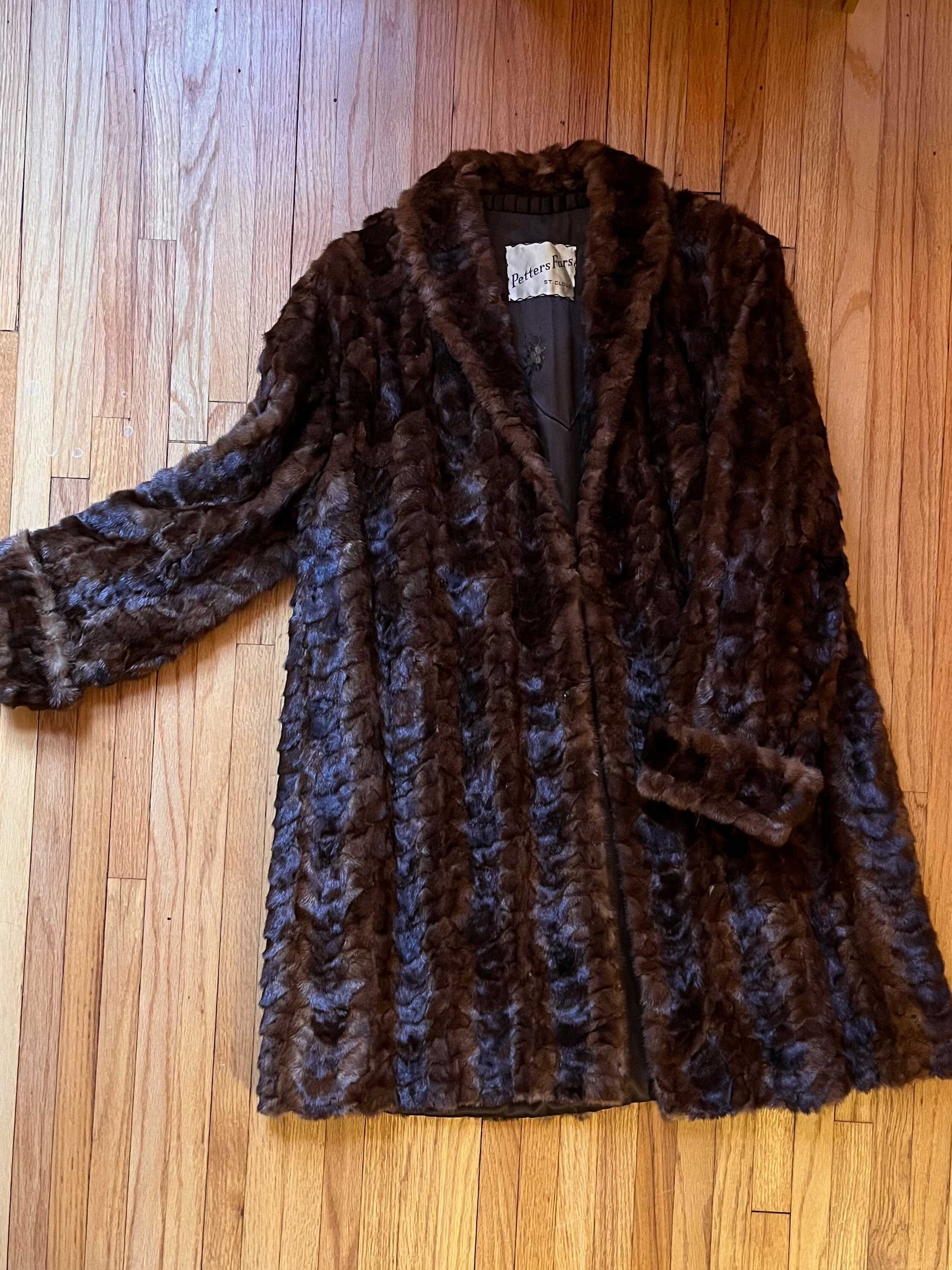 Vintage Petters Furs Fur Coat